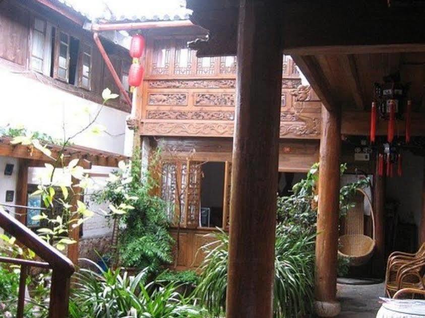 Lijiang Homeland Inn Courtyard 2 エクステリア 写真